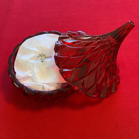 ❤️ Hershey’s Kisses Crystal 2pc. Dish ❤️ NWT - Picture 7 of 8